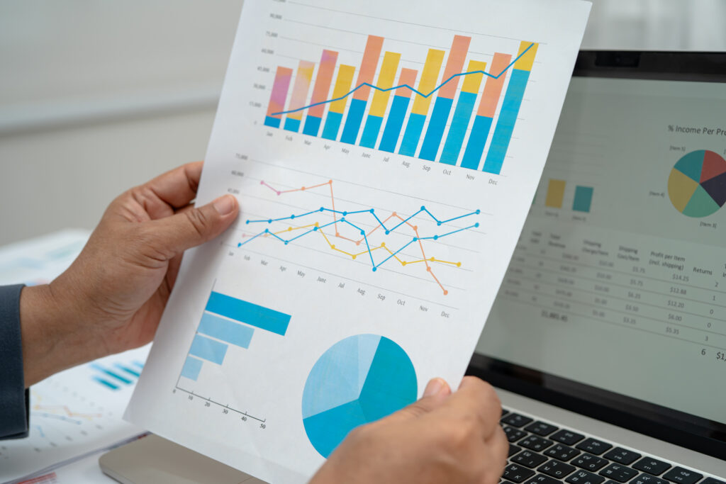 business woman working with data graph.