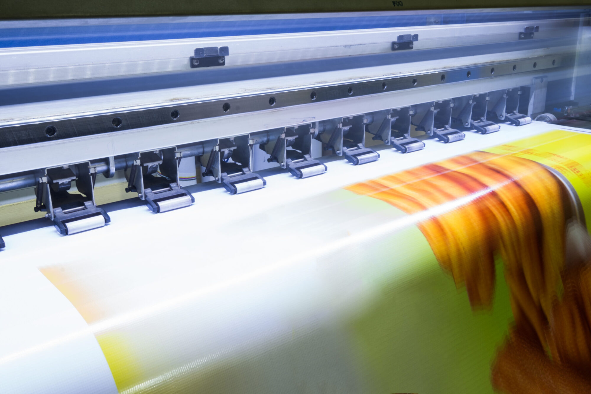 format large inkjet printer working on vinyl banne 2025 03 25 11 29 19 utc