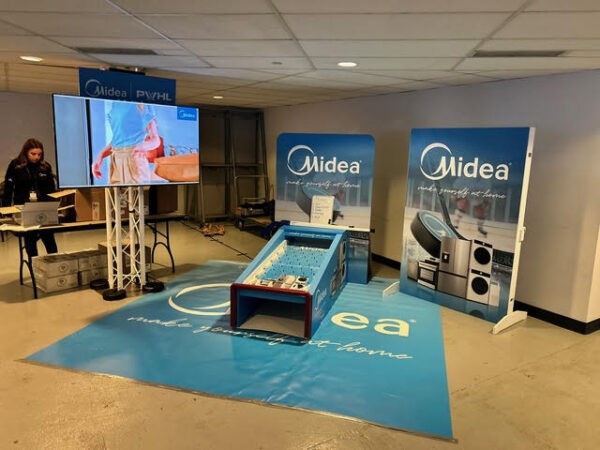Hockey Plinko Game – NHL Style Branded Activation