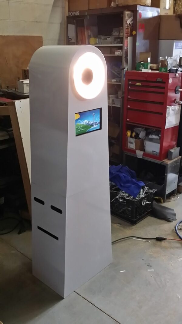 Photo Booth – Self-Contained Camera Flash and Printer