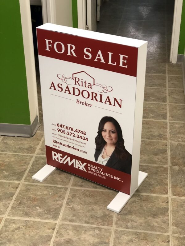 Custom Real Estate Sign – Double Sided Branded Lawn Sign